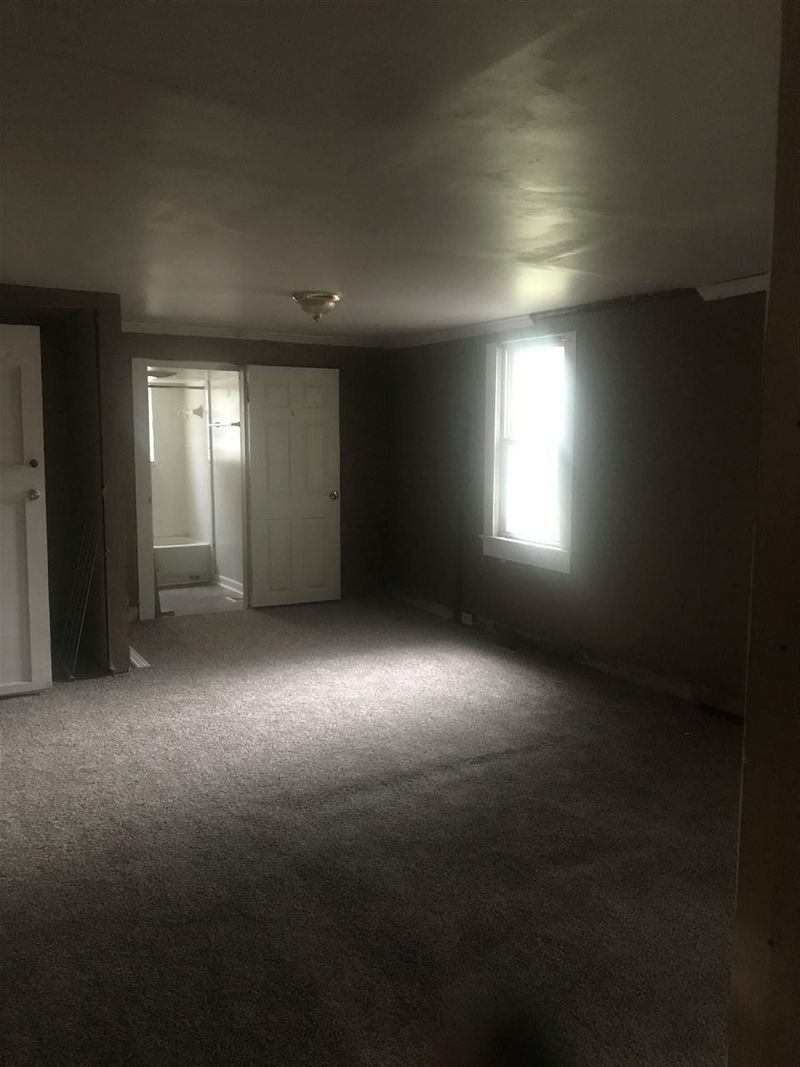 1003 N Hyde Park Ave, Durham, NC 27701