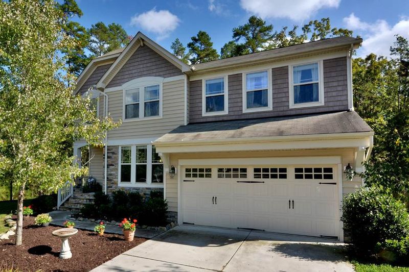 1003 Lakeview Rd, Durham, NC 27712