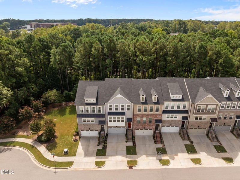 1003 Lathrop Ln, Apex, NC 27523