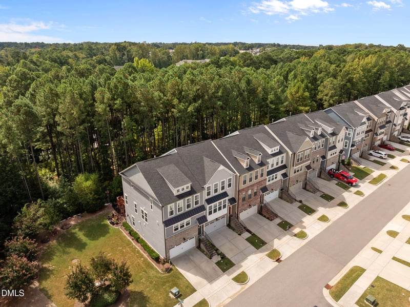 1003 Lathrop Ln, Apex, NC 27523