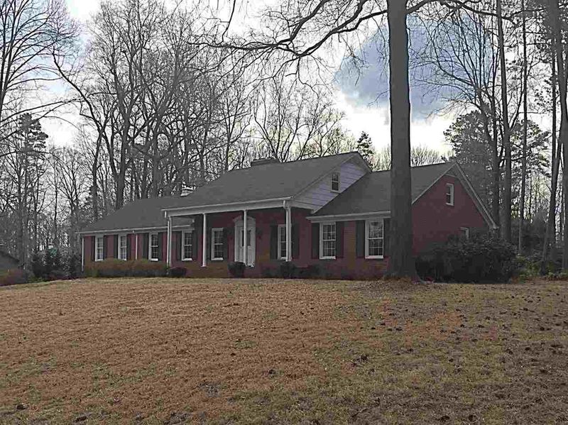 1003 Nc 87 N, Pittsboro, NC 27312