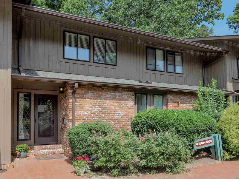 1003 Oak Tree Dr #1003, Chapel Hill, NC 27517