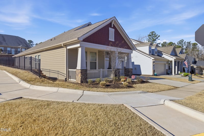 1003 Plath Dr, Durham, NC 27703