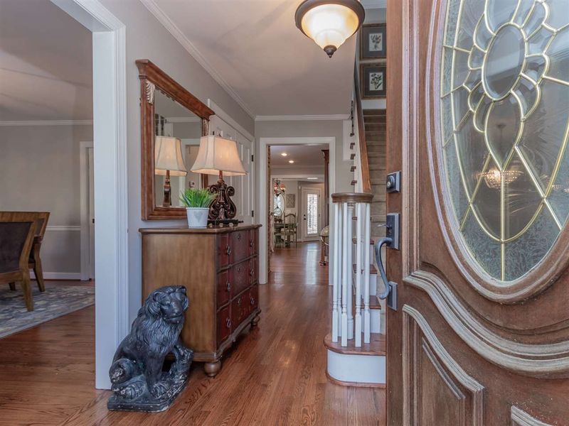 1003 Queensferry Rd, Cary, NC 27511