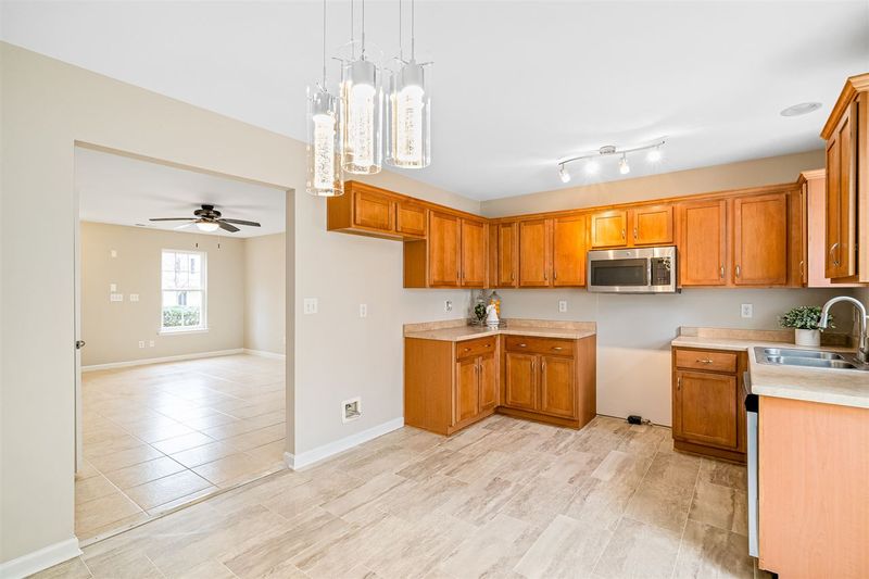 1003 Savin Ldg, Knightdale, NC 27545