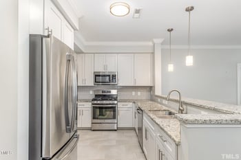 1003 Waterford Lake Dr, Cary, NC 27519