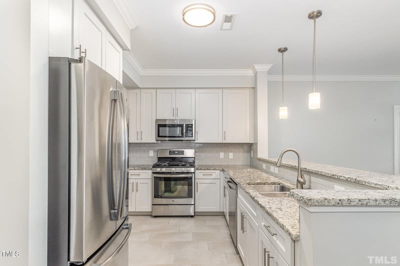 1003 Waterford Lake Dr, Cary, NC 27519