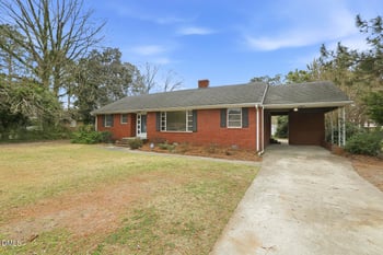 1003 Westhaven St, Dunn, NC 28334