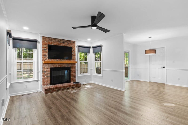 1003 Woodbriar St, Apex, NC 27502