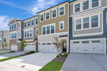 10031 Secluded Gdn Dr, Apex, NC 27523