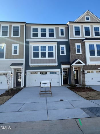 10033 Secluded Garden Dr #160, Apex, NC 27523