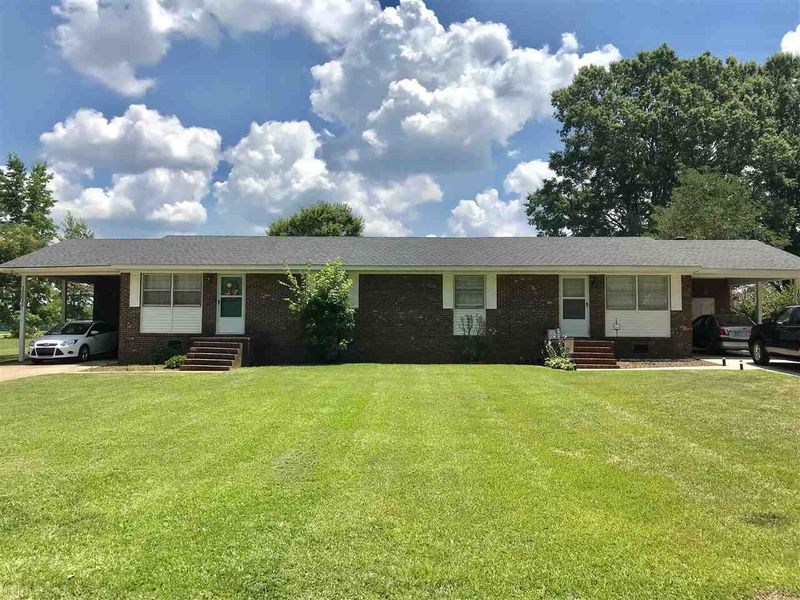 10035 N Oak, Middlesex, NC 27557