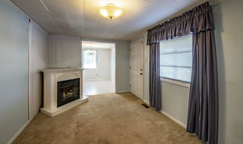 10036 Oakley Rd, Zebulon, NC 27597
