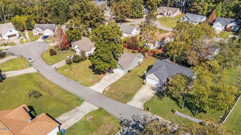 1004 Bren Village Ct, Fuquay Varina, NC 27526