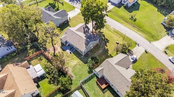 1004 Bren Village Ct, Fuquay Varina, NC 27526