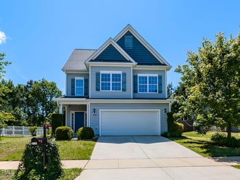 1004 Bridlemine Dr, Fuquay Varina, NC 27526