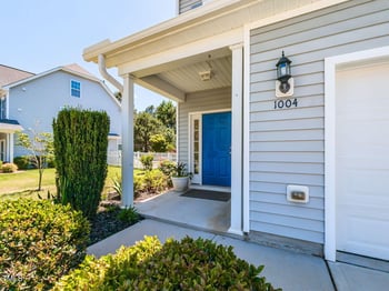 1004 Bridlemine Dr, Fuquay Varina, NC 27526