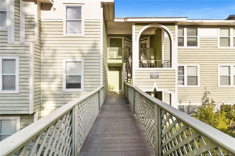 1004 Brookhollow Dr #2, Fayetteville, NC 28314