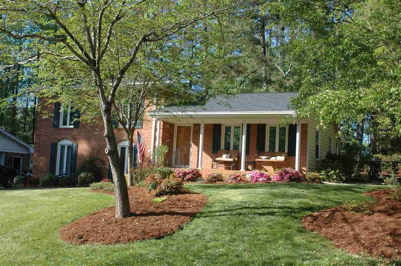 1004 Brucemont Dr, Garner, NC 27529