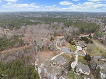 1004 Canterbury Ct, Youngsville, NC 27596