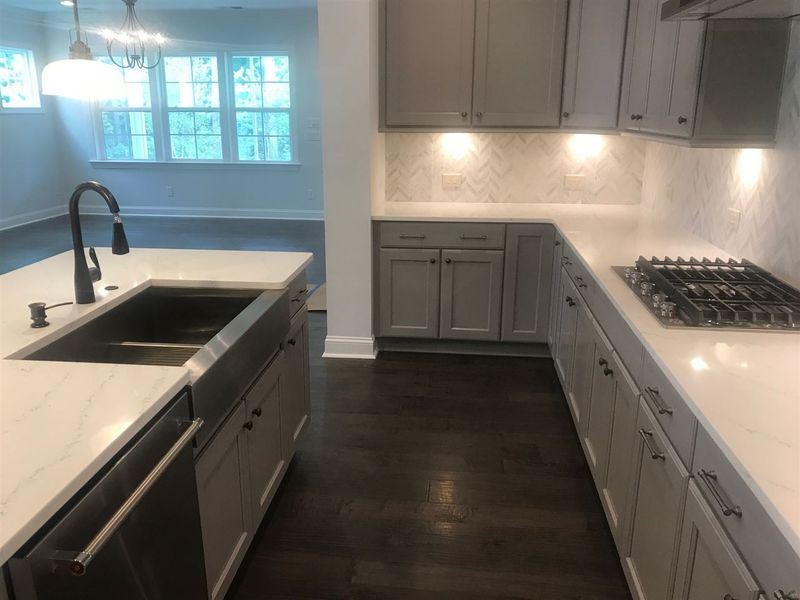 1004 Canyon Shadows Ct #93, Cary, NC 27519