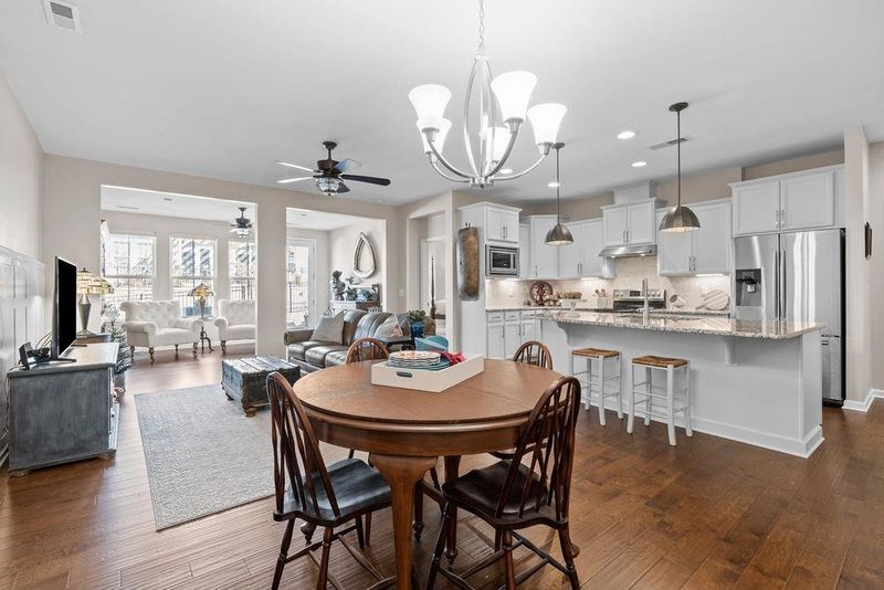 1004 Carraway Ln, Durham, NC 27703