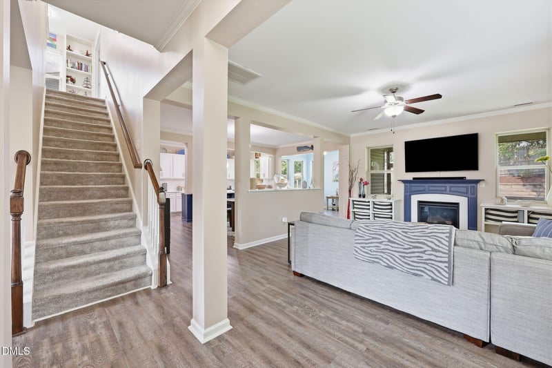 1004 Dillon Lake Dr, Knightdale, NC 27545