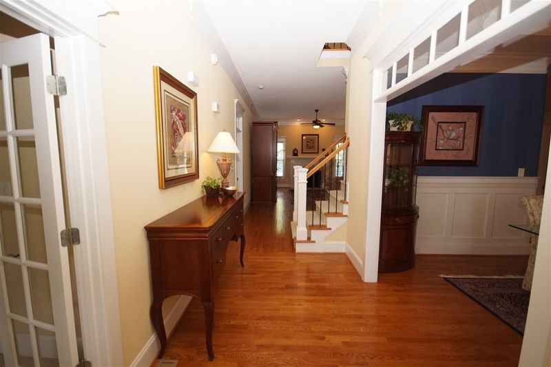 1004 Dominion Hill Dr, Cary, NC 27519