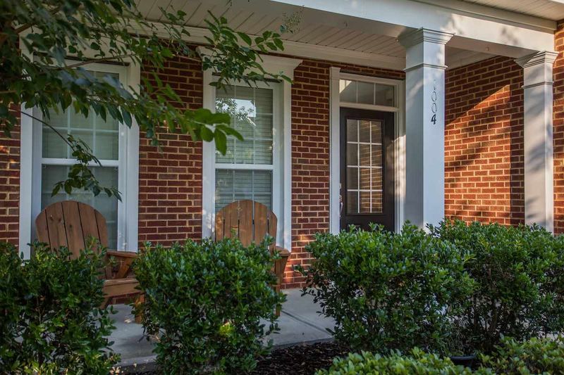 1004 Fulbright Dr, Morrisville, NC 27560