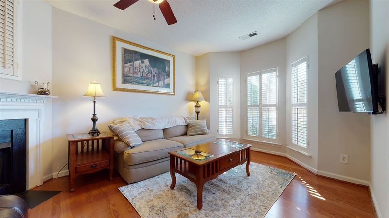 1004 Garnet Ridge Way, Raleigh, NC 27607