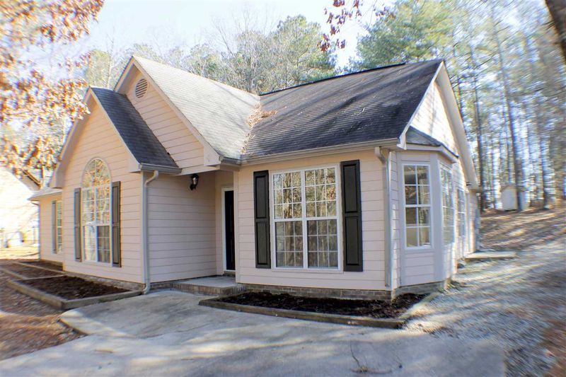 1004 Goldendale Dr, Durham, NC 27703