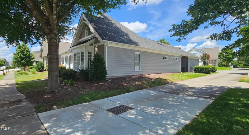1004 Governess Ln, Morrisville, NC 27560