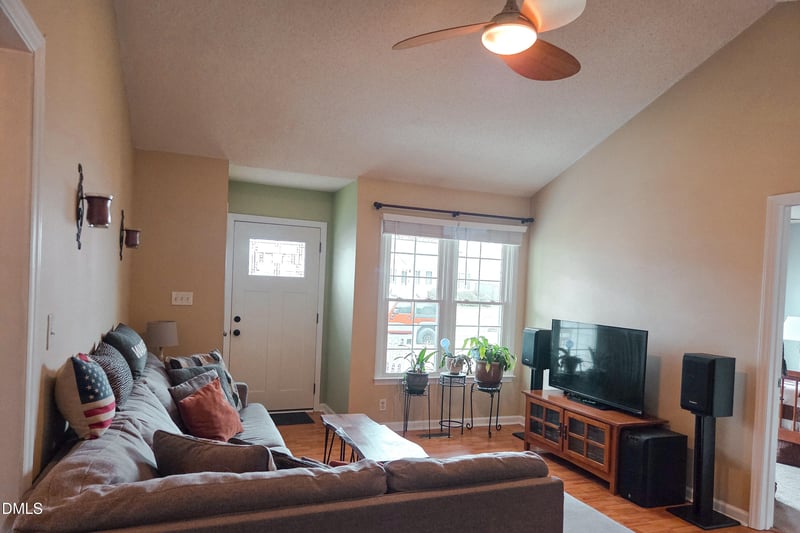 1004 Holly Pointe Dr, Wendell, NC 27591