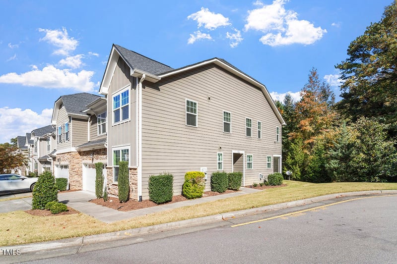 1004 Laurel Twist Rd, Cary, NC 27513