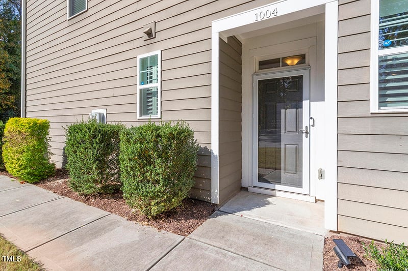 1004 Laurel Twist Rd, Cary, NC 27513