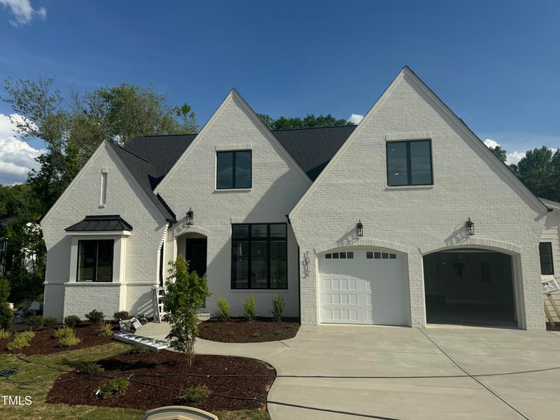 1004 Lily Claire Ln, Fuquay Varina, NC 27526