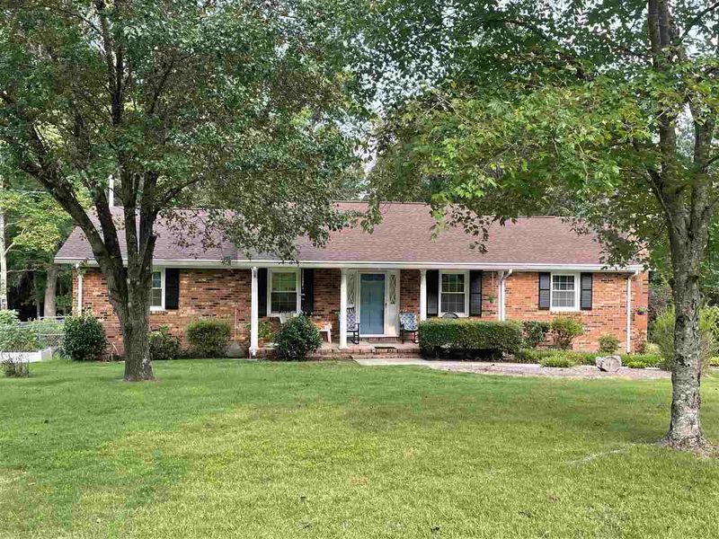 1004 Mclamb Dr, Durham, NC 27703