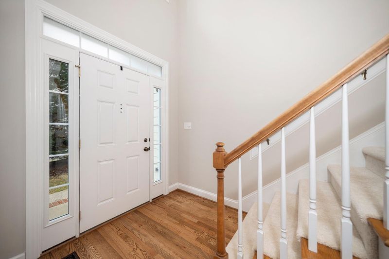 1004 New Dover Rd, Apex, NC 27502