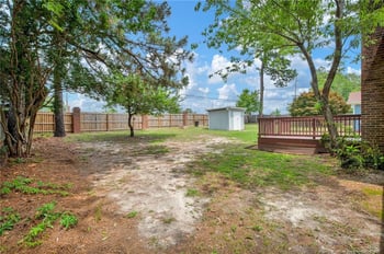 1004 New Market Ct, Fayetteville, NC 28304