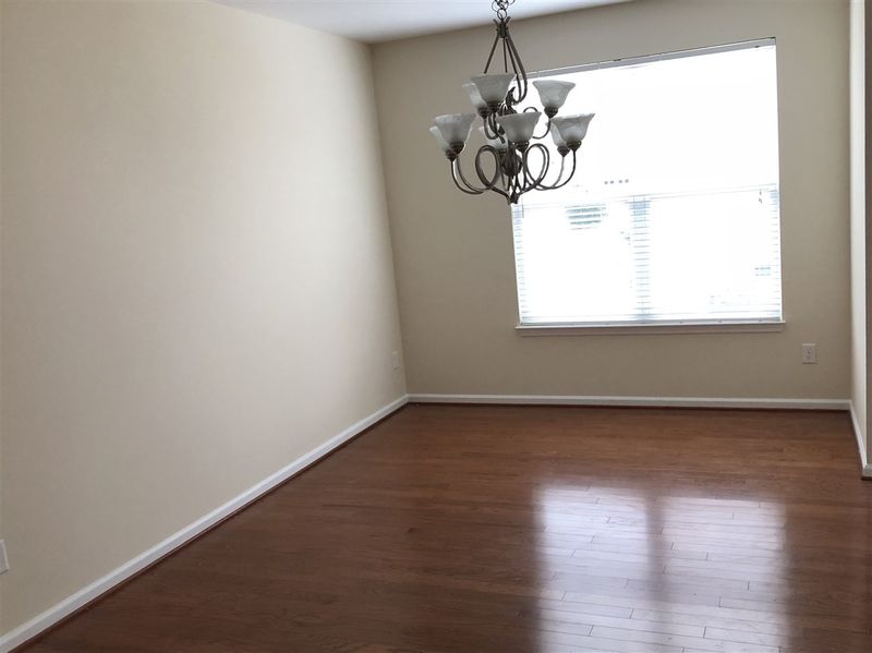 1004 Oak Park Dr, Durham, NC 27703
