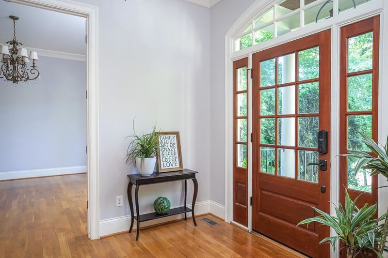 1004 Old Mill Creek Ct, Raleigh, NC 27614