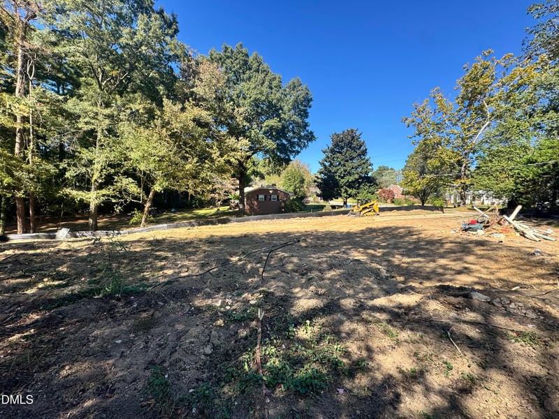 1004 Pond St, Cary, NC 27511