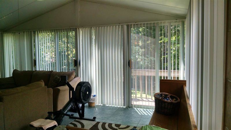 1004 Powell Dr, Raleigh, NC 27606