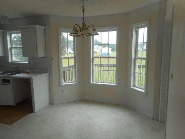 1004 Quail Oaks Cir, Raleigh, NC 27603
