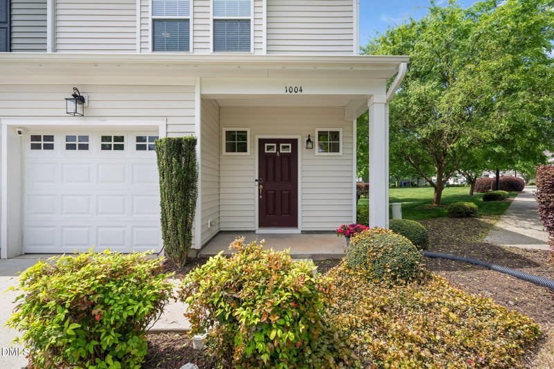 1004 Renewal Pl, Raleigh, NC 27603