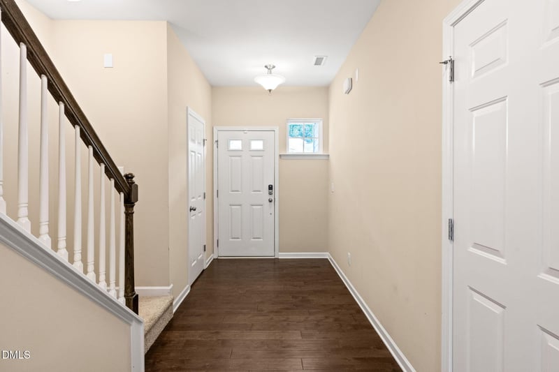 1004 Renewal Pl, Raleigh, NC 27603