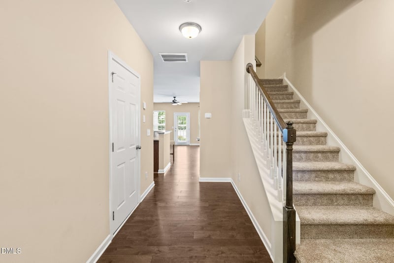 1004 Renewal Pl, Raleigh, NC 27603