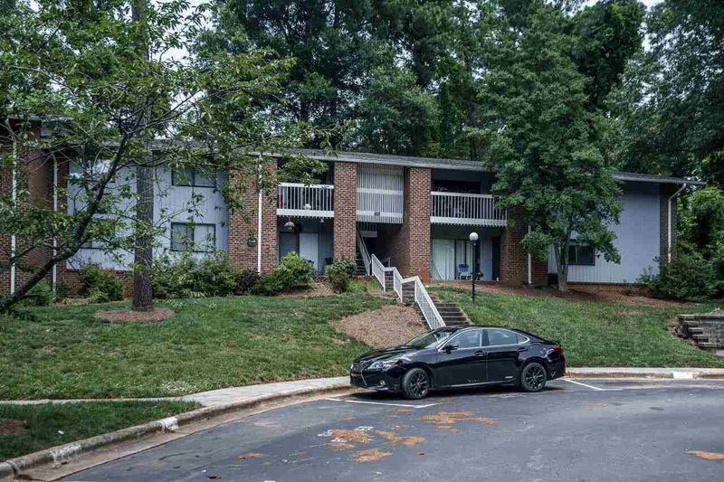 1004 Sandlin Pl #F, Raleigh, NC 27606