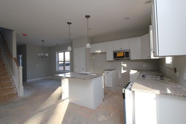 1004 Silver Farm Rd, Raleigh, NC 27603