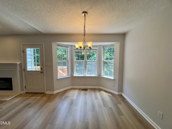 1004 Starkland Way, Holly Springs, NC 27540
